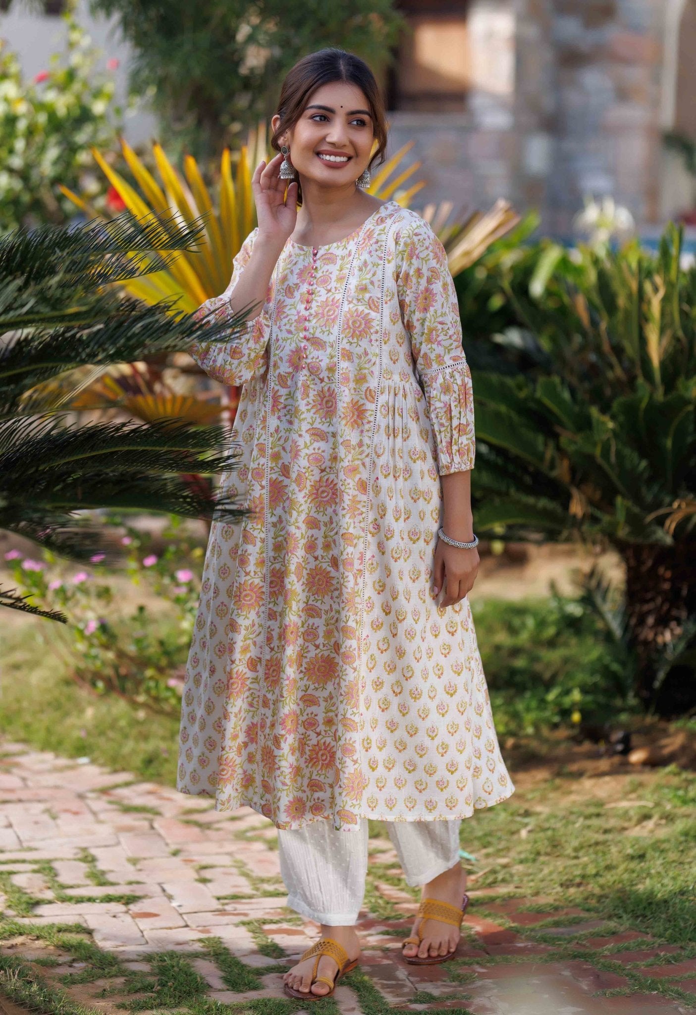 Gulabi Pink and White Slit Kurta and White Ankle Length Pants | Made T